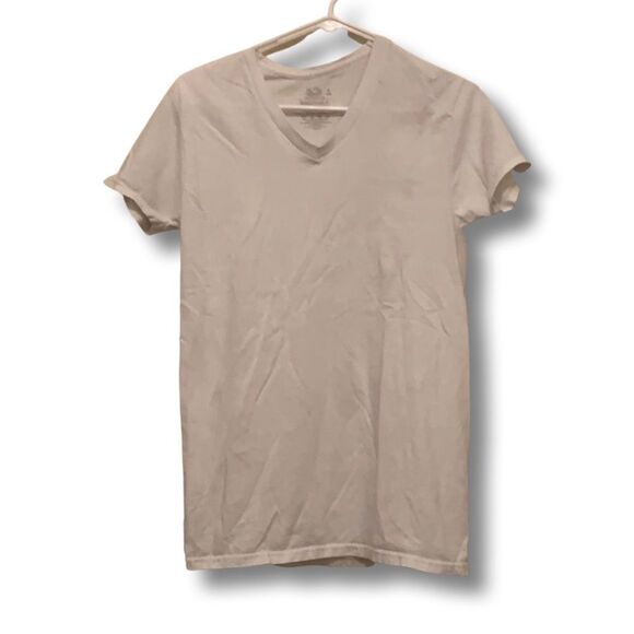 🌼3/$15🌼 Fruit of the Loom Breathable T-shirt - Picture 1 of 5